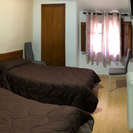Hostal El Arco อัลมาซัน ภายนอก รูปภาพ