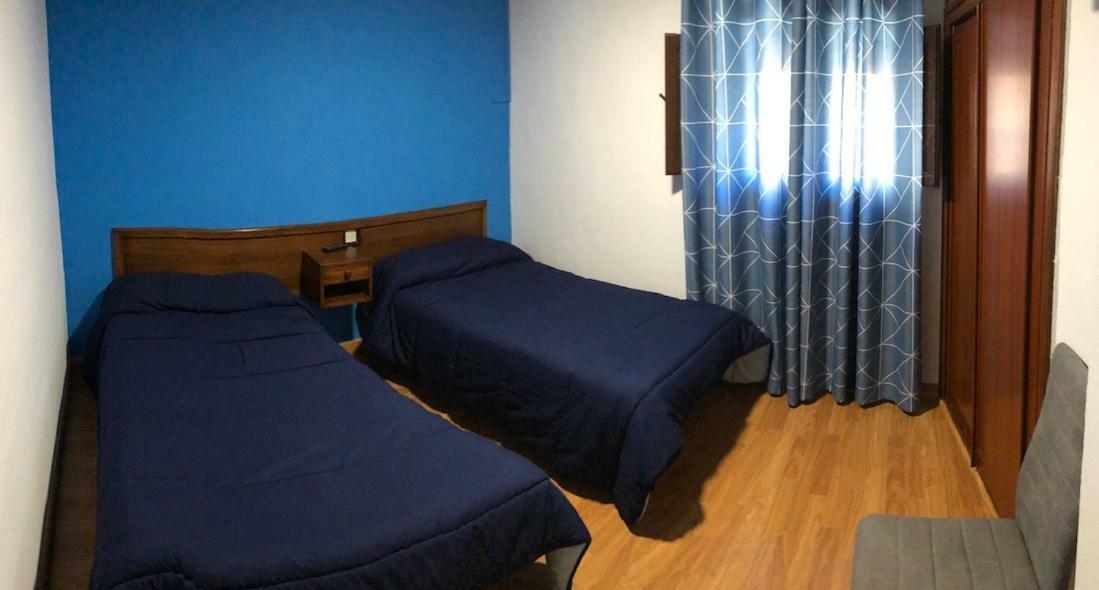 Hostal El Arco อัลมาซัน ภายนอก รูปภาพ